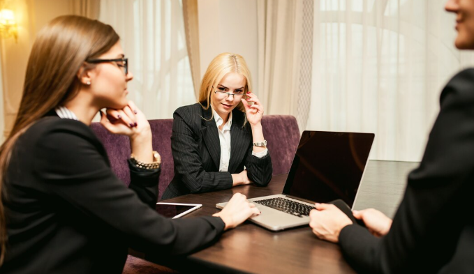 Your Divorce Attorney Has a Warning About ChatGPT That You Need to Hear Before Court